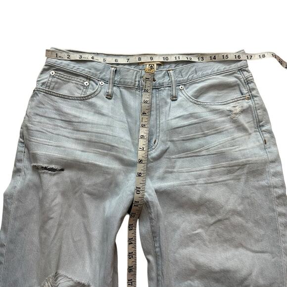 Madewell The Slouchy Boyjean  Distressed Light Wash Size 29 Petite - Picture 7 of 13